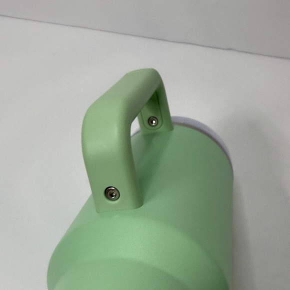 Stanley Mint Green Quencher H2.0 Tumbler - Picture 8 of 8